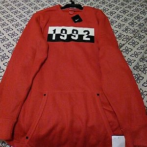 Nike pullover